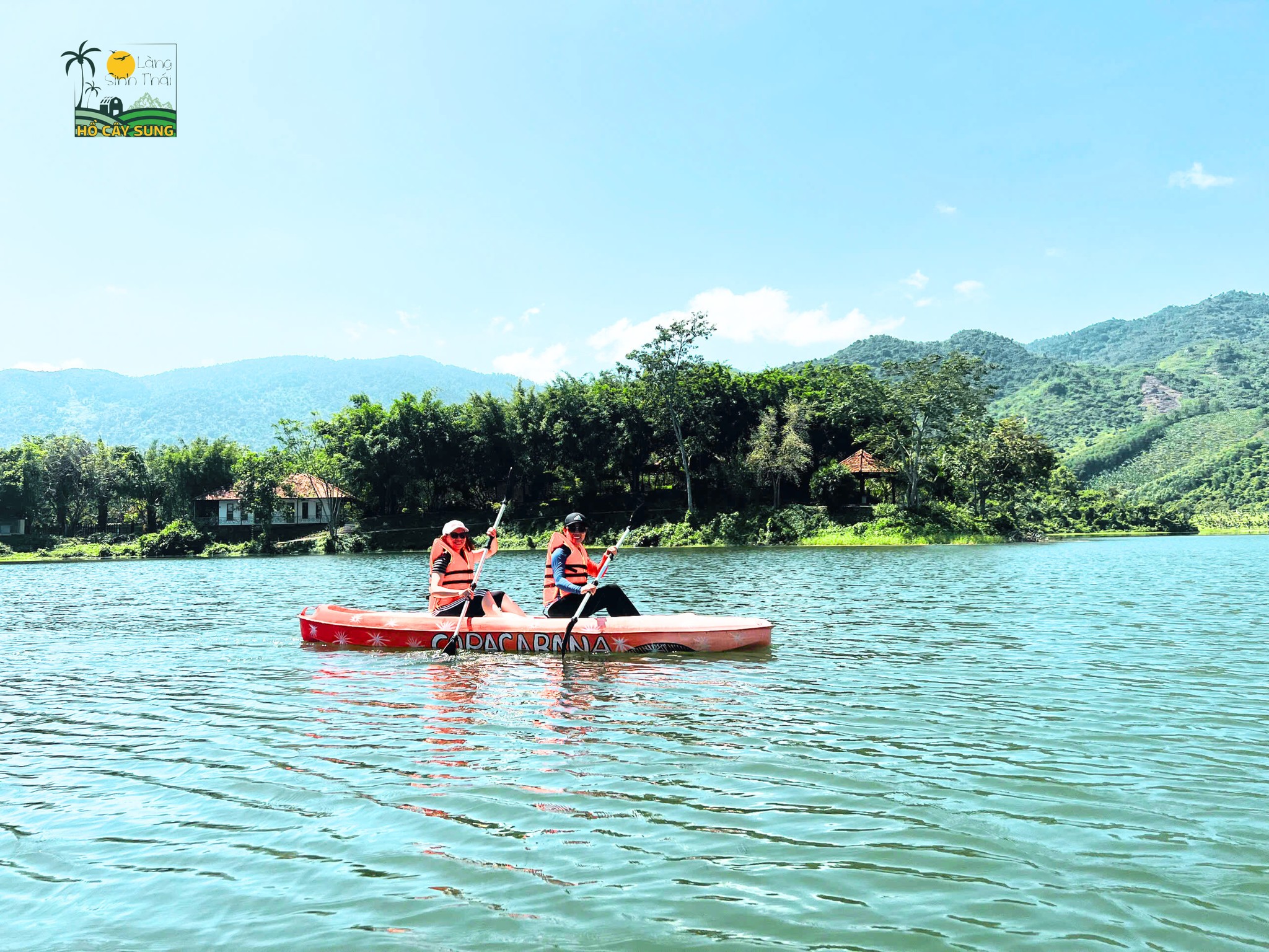 chèo SUP trên sông