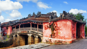 Những điều không nên bỏ qua khi đến Chùa Cầu Hội An Biểu tượng kiến trúc Phố Cổ