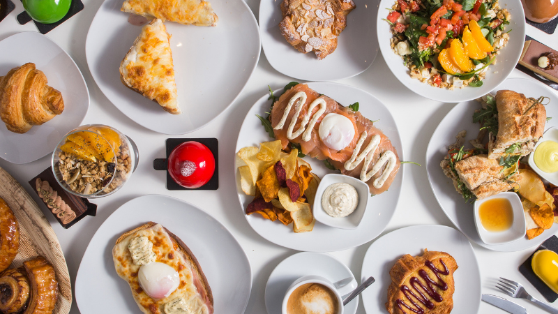 Đa dạng ẩm thực từ Á đến Âu