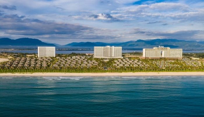 người yêu thích nghỉ dưỡng cao cấp, du lịch tự do hay khám phá thiên nhiên, Bãi Dài Cam Ranh đều có thể đáp ứng.