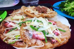 Bánh xèo mực Nha Trang