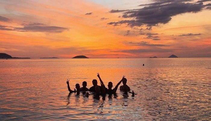 Bình Minh Và Hoàng Hôn Ở Nha Trang