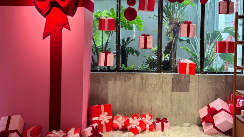 Ola studio Cafe - sự hiện đại và đầy sáng tạo