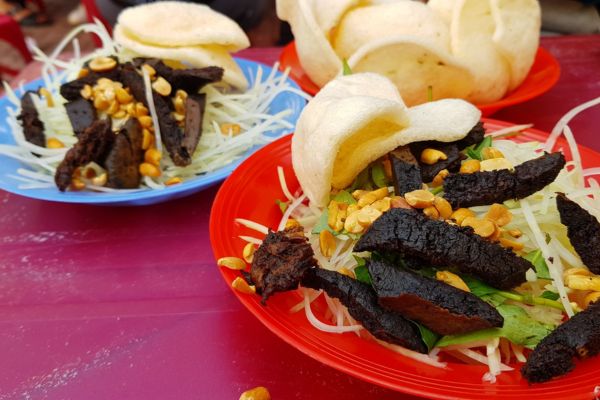 Món ăn đường phố